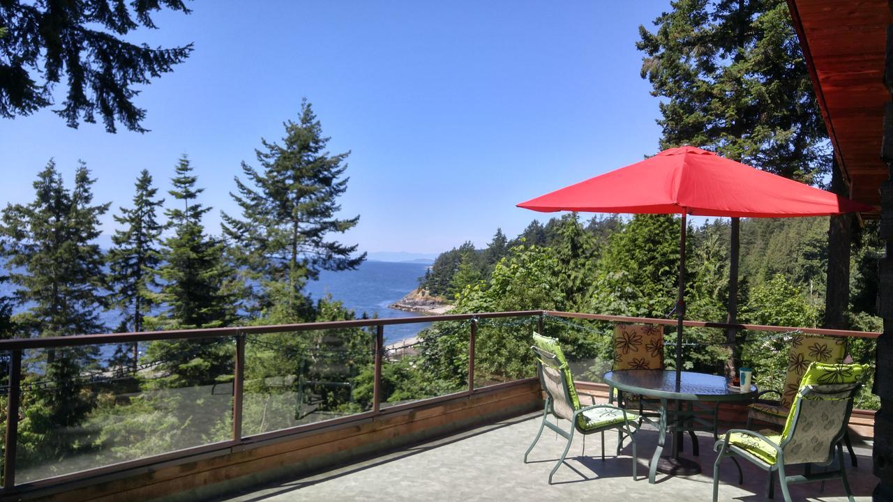 Sunshine Coast Treetop B&B Sechelt Exterior foto