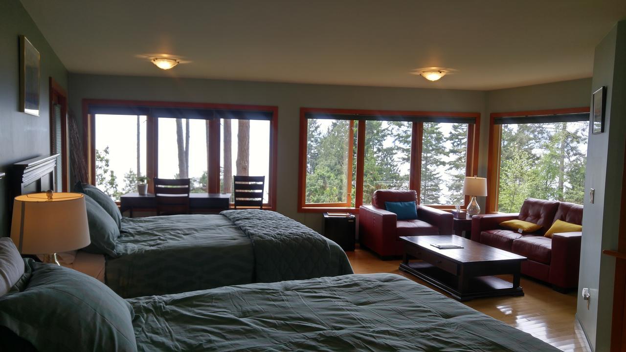 Sunshine Coast Treetop B&B Sechelt Exterior foto